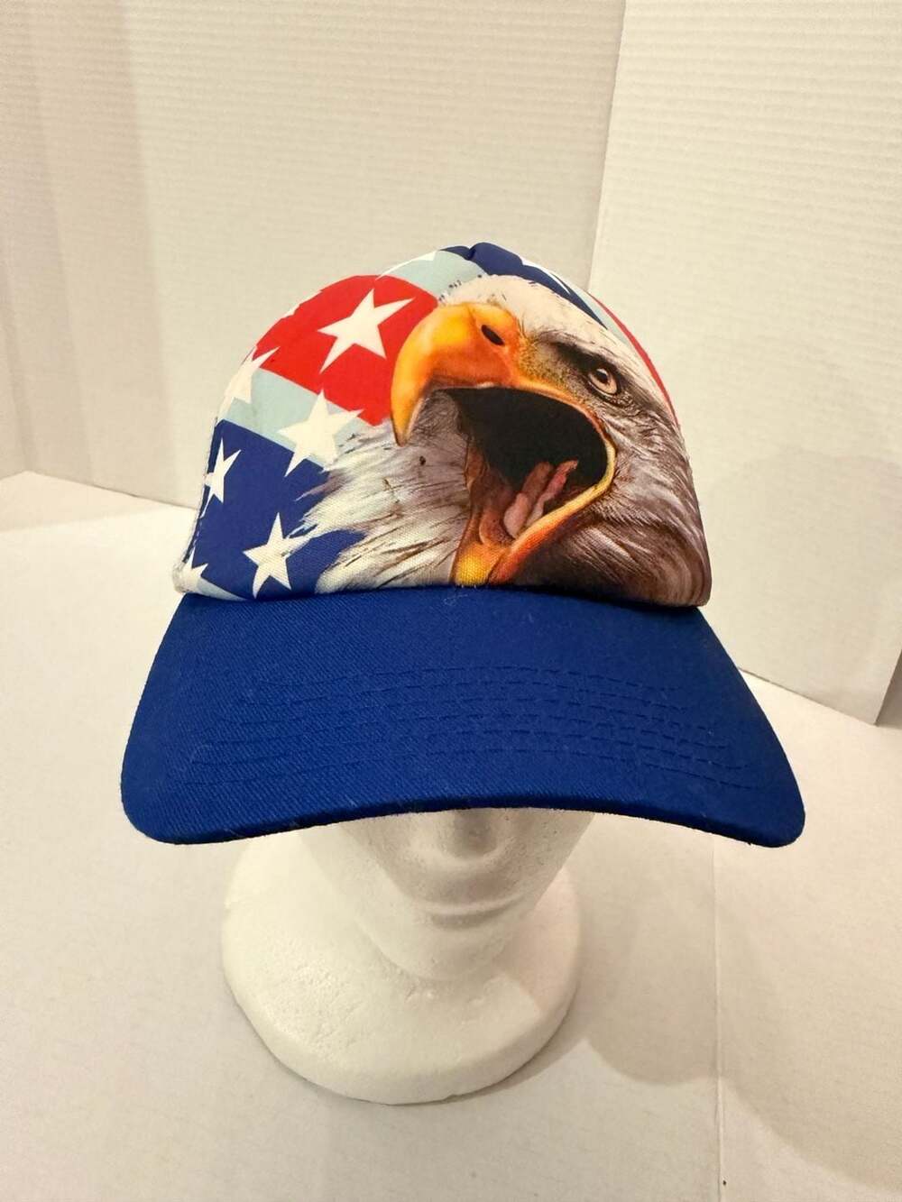 American Flag Screaming Eagle Trucker Hat Snapback Blue Red White